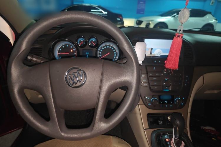 Used Buick Regal 2011 2.0L Comfort Edition Steering Wheel