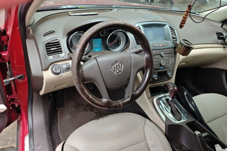 Used Buick Regal 2011 2.0L Comfort Edition Steering Wheel