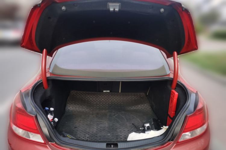Used Buick Regal 2011 2.4L SIDI Elite Edition Trunk