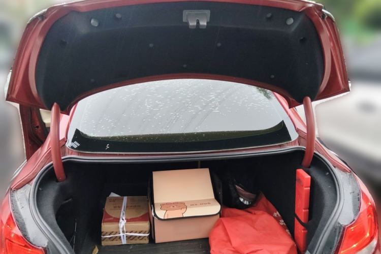 Used Buick Regal 2011 2.4L SIDI Comfort Edition Trunk