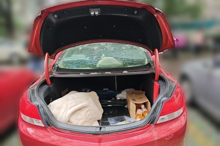 Used Buick Regal 2011 2.0L Comfort Edition Trunk