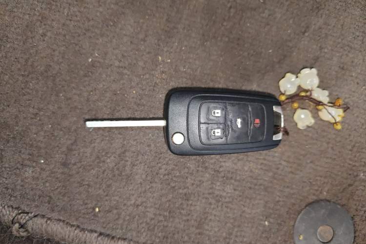 Used Buick Regal 2011 2.0L Comfort Edition Vehicle Key