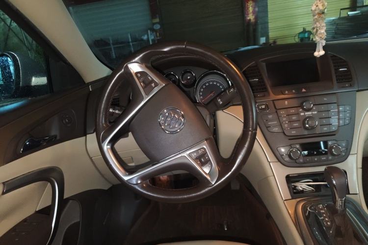 Used Buick Regal 2011 2.4L SIDI Flagship Edition Steering Wheel