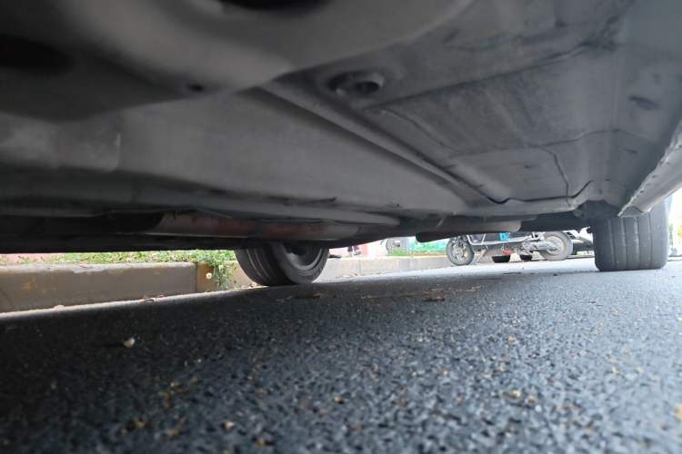 Used Buick Regal 2011 2.4L SIDI Elite Edition Chassis Front Left