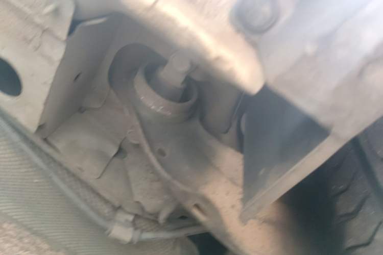 Used Buick Regal 2011 2.0L Comfort Edition Chassis Rear Left