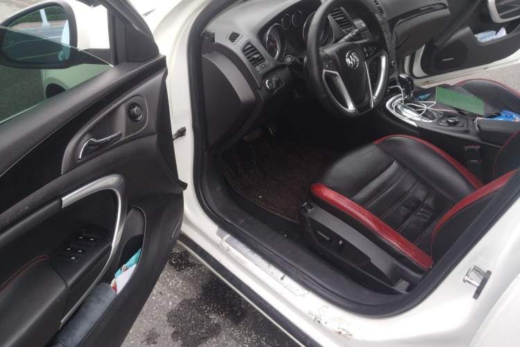 Used Buick Regal 2011 GS 2.0T Super Sport Edition Driver Seat