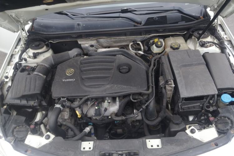 Used Buick Regal 2011 GS 2.0T Super Sport Edition Engine Bay