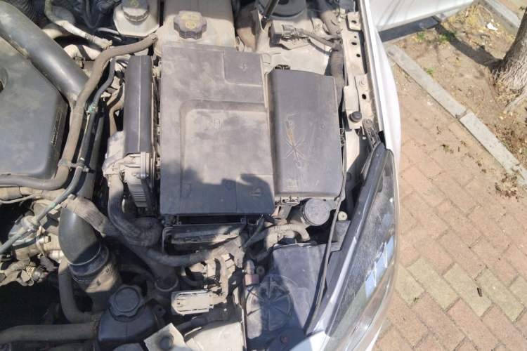 Used Buick Regal 2011 GS 2.0T Super Sport Edition Engine Bay Left