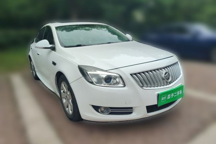 Used Buick Regal 2011 2.0L Comfort Edition Front Right 45 Deg