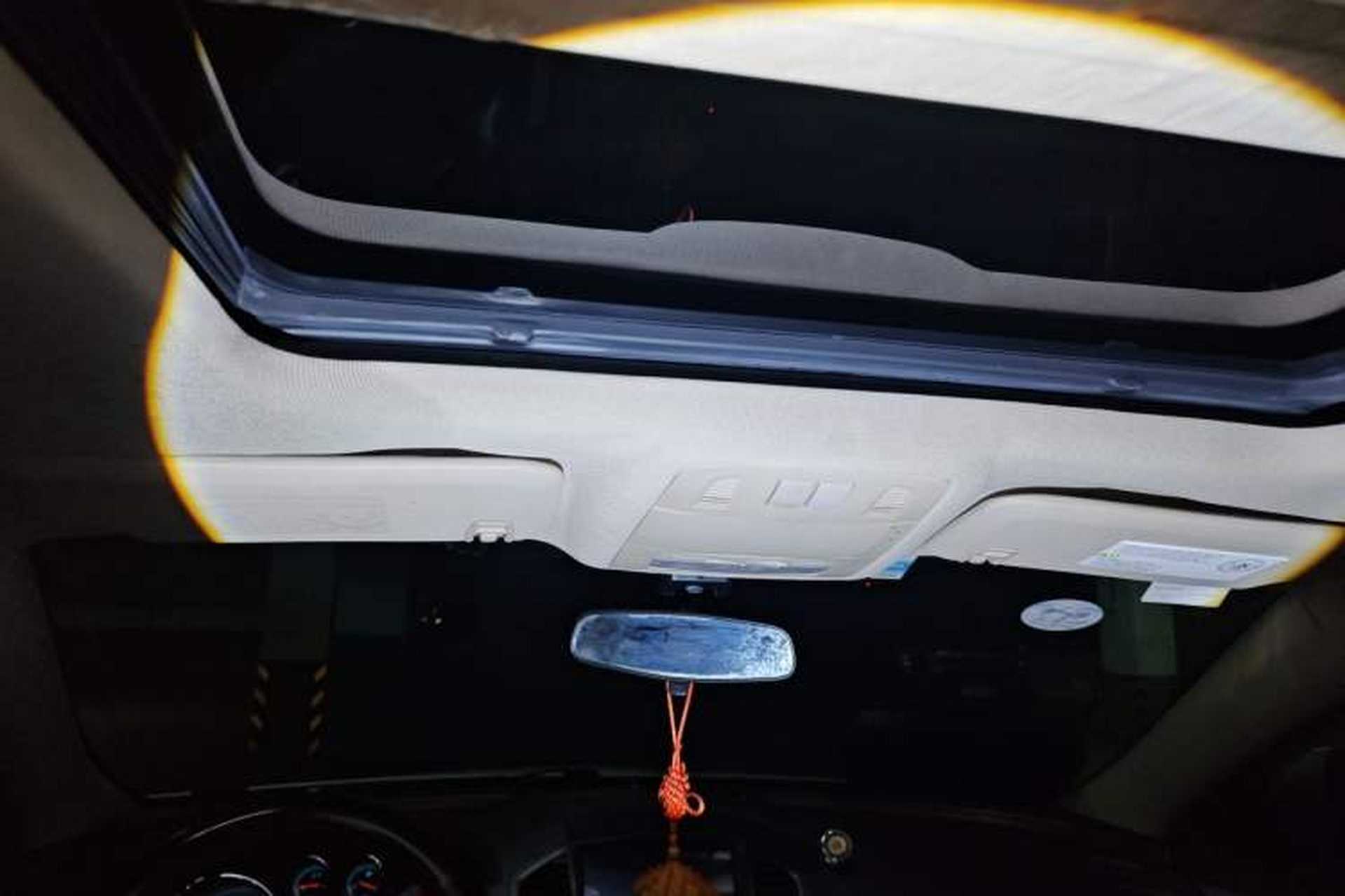 Used Buick Regal 2011 2.0L Comfort Edition Headliner