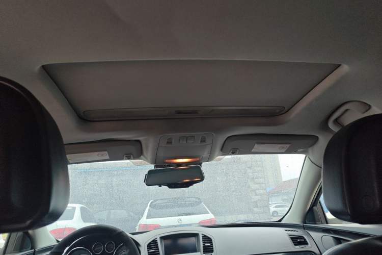 Used Buick Regal 2011 GS 2.0T Super Sport Edition Headliner