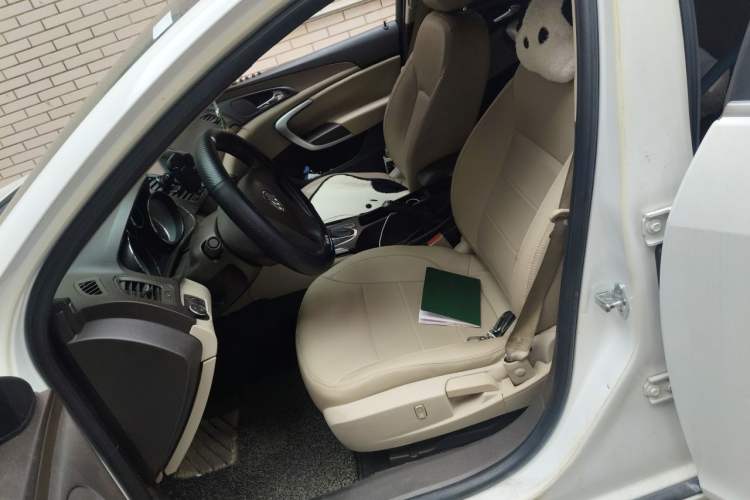 Used Buick Regal 2011 2.0L Comfort Edition Left Front Seat