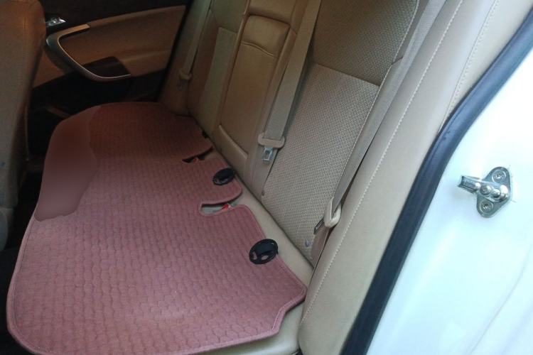 Used Buick Regal 2011 2.0L Comfort Edition Left Rear Seat