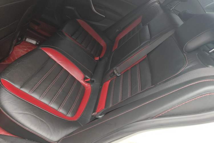Used Buick Regal 2011 GS 2.0T Super Sport Edition Left Rear Seat