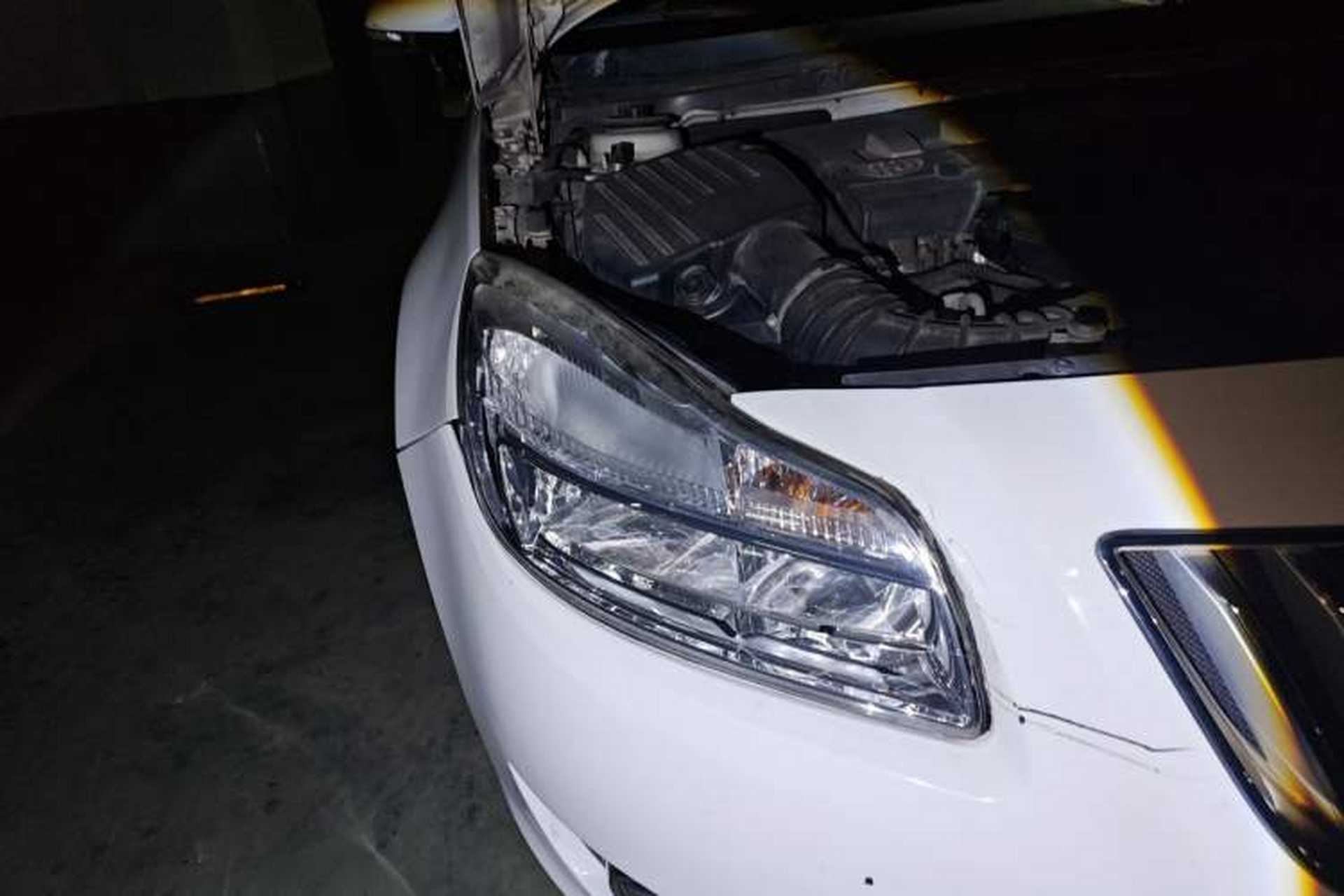 Used Buick Regal 2011 2.0L Comfort Edition Right Front Headlight