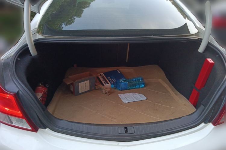 Used Buick Regal 2011 2.0L Comfort Edition Trunk