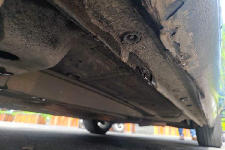 Used Buick Regal 2011 2.4L SIDI Comfort Edition Chassis Front Left