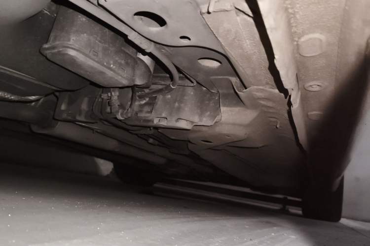 Used Buick Regal 2011 2.4L SIDI Elite Edition Chassis Rear Right