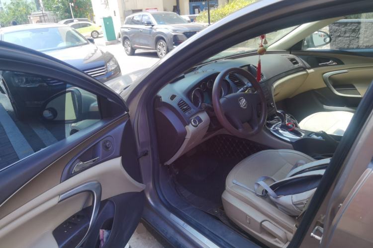 Used Buick Regal 2011 2.0L Comfort Edition Driver Seat