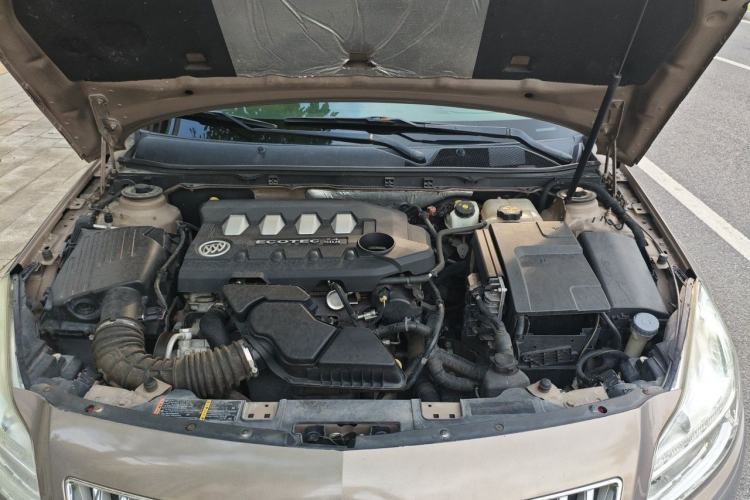 Used Buick Regal 2011 2.4L SIDI Elite Edition Engine Bay