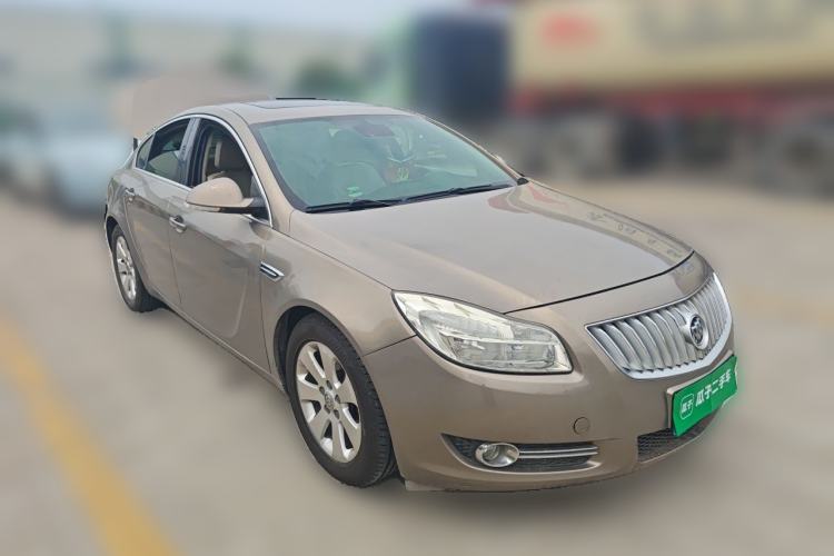 Used Buick Regal 2011 2.0L Comfort Edition Front Right 45 Deg