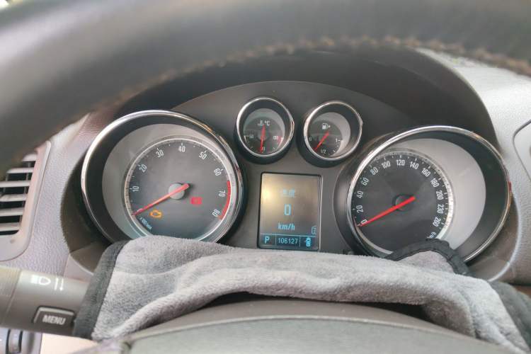 Used Buick Regal 2011 2.4L SIDI Flagship Edition Instrument Cluster