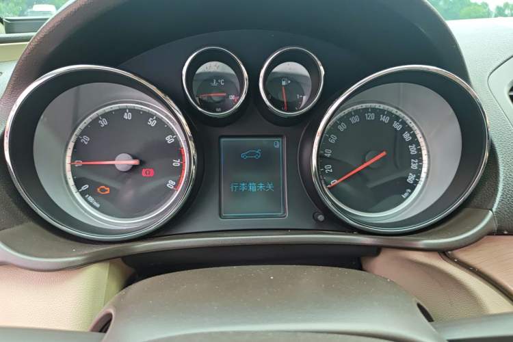 Used Buick Regal 2011 2.0L Comfort Edition Instrument Cluster