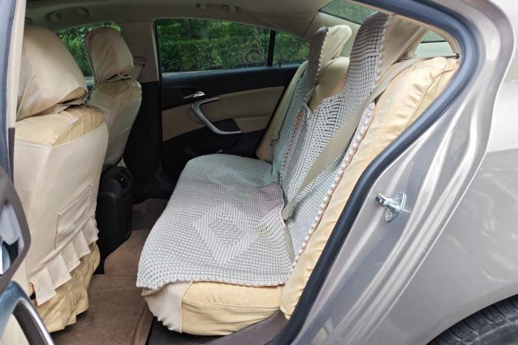 Used Buick Regal 2011 2.0L Comfort Edition Left Rear Seat
