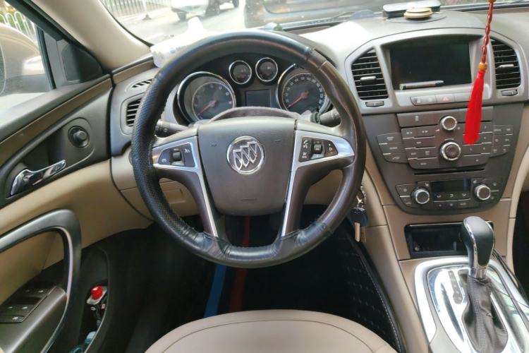 Used Buick Regal 2011 2.4L SIDI Flagship Edition Steering Wheel