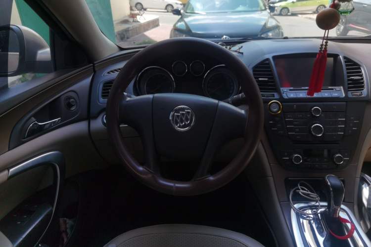 Used Buick Regal 2011 2.0L Comfort Edition Steering Wheel