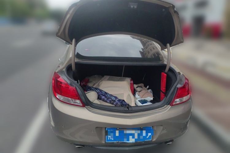 Used Buick Regal 2011 2.0L Comfort Edition Trunk