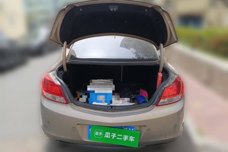 Used Buick Regal 2011 2.0L Comfort Edition Trunk