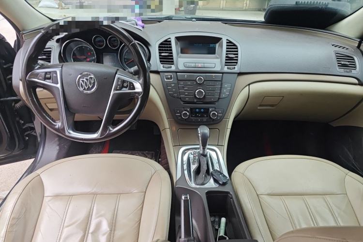 Used Buick Regal 2012 2.0L Luxury Edition Center Console