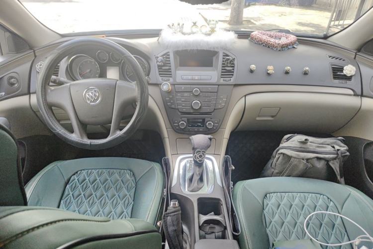 Used Buick Regal 2012 2.0L Comfort Edition Center Console