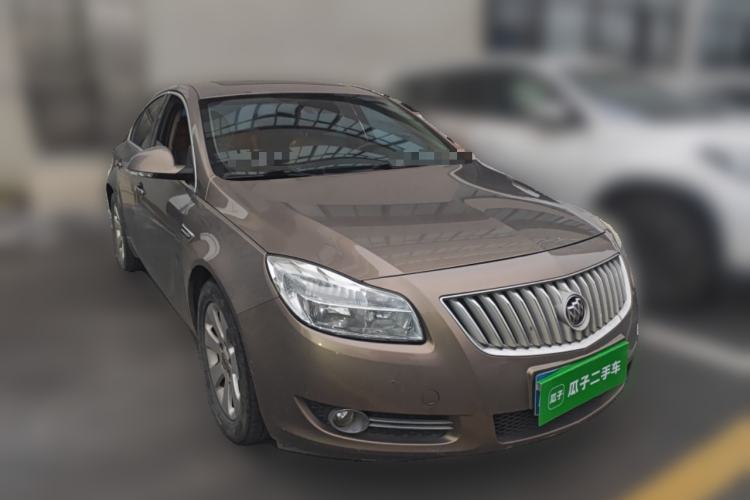 Used Buick Regal 2012 2.0L Luxury Edition Front Right 45 Deg