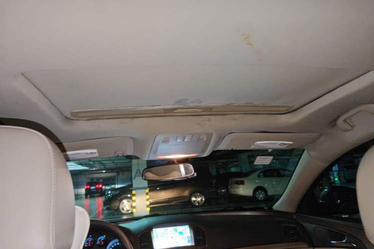 Used Buick Regal 2012 2.0L Comfort Edition Headliner