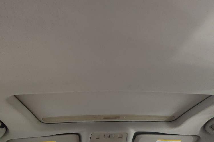 Used Buick Regal 2012 2.0L Comfort Edition Headliner