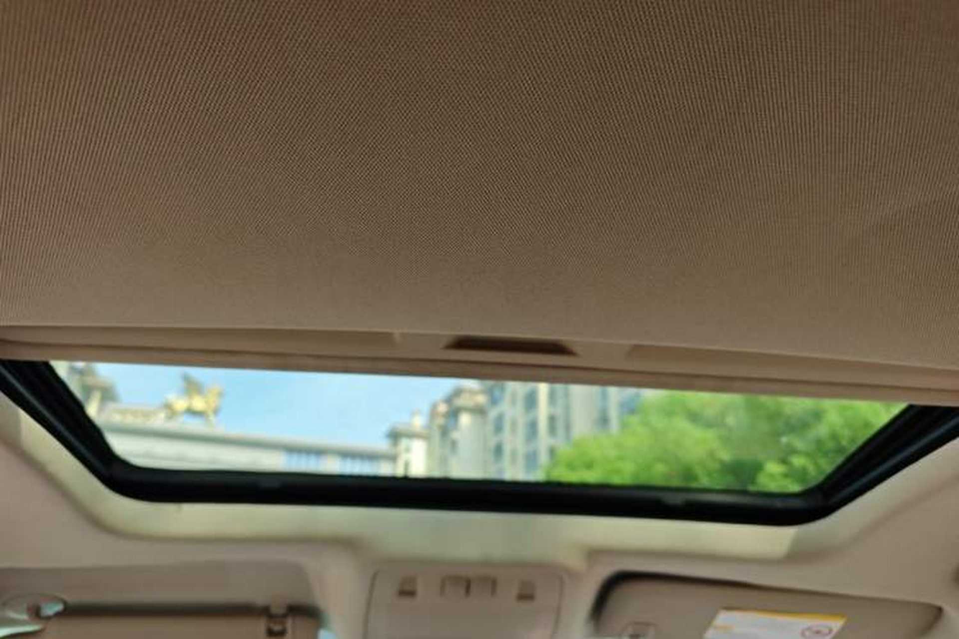 Used Buick Regal 2012 2.0L Comfort Edition Headliner