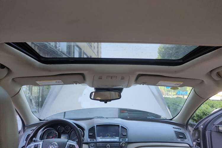 Used Buick Regal 2012 2.0L Luxury Edition Headliner