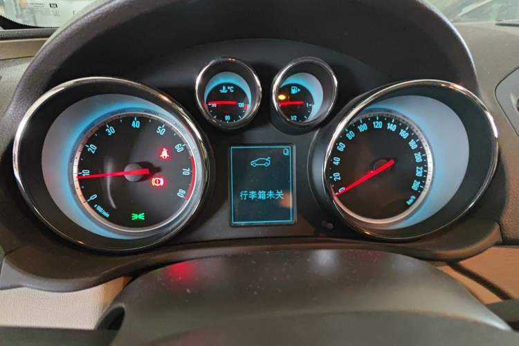 Used Buick Regal 2012 2.0L Comfort Edition Instrument Cluster