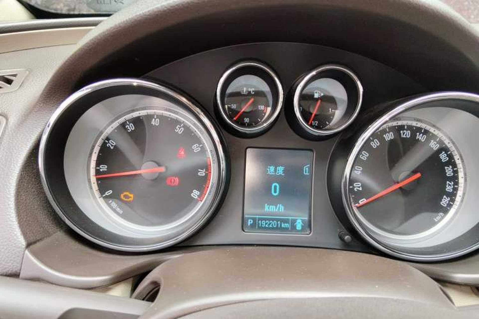 Used Buick Regal 2012 2.0L Luxury Edition Instrument Cluster
