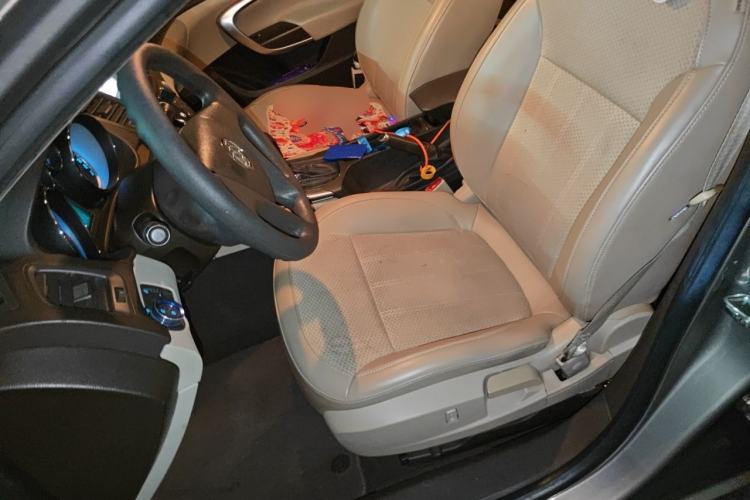 Used Buick Regal 2012 2.0L Comfort Edition Left Front Seat