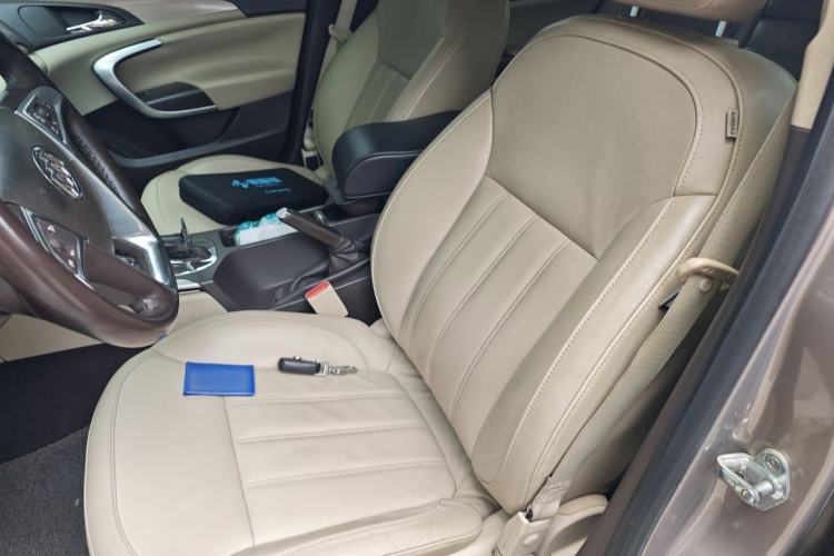 Used Buick Regal 2012 2.0L Luxury Edition Left Front Seat