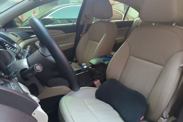 Used Buick Regal 2012 2.0L Luxury Edition Left Front Seat