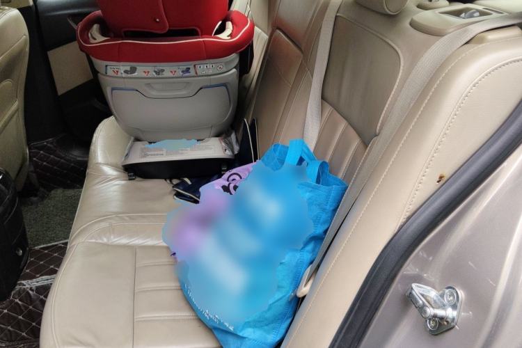 Used Buick Regal 2012 2.0L Luxury Edition Left Rear Seat