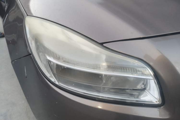 Used Buick Regal 2012 2.0L Comfort Edition Right Front Headlight