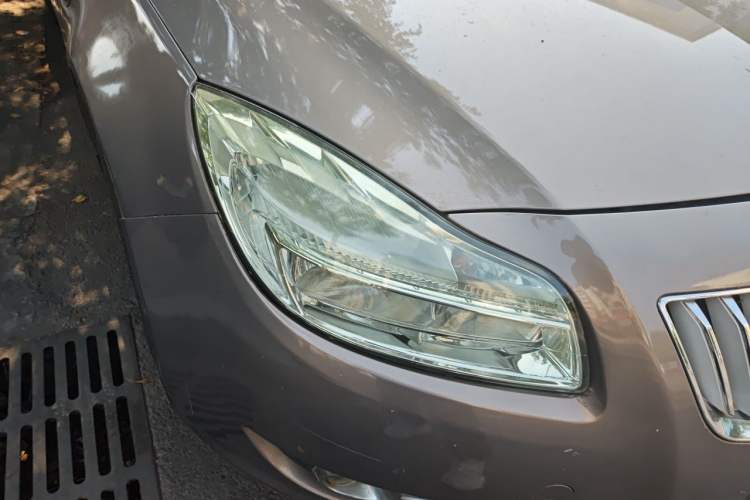 Used Buick Regal 2012 2.0L Comfort Edition Right Front Headlight