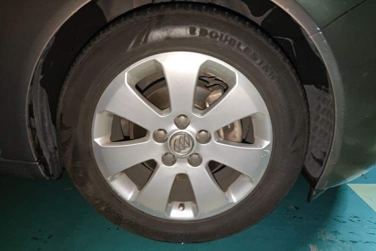 Used Buick Regal 2012 2.0L Comfort Edition Right Front Wheel Hub
