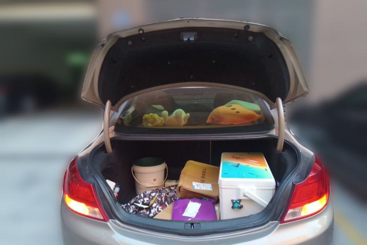 Used Buick Regal 2012 2.0L Luxury Edition Trunk