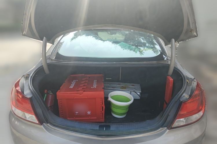 Used Buick Regal 2012 2.0L Comfort Edition Trunk